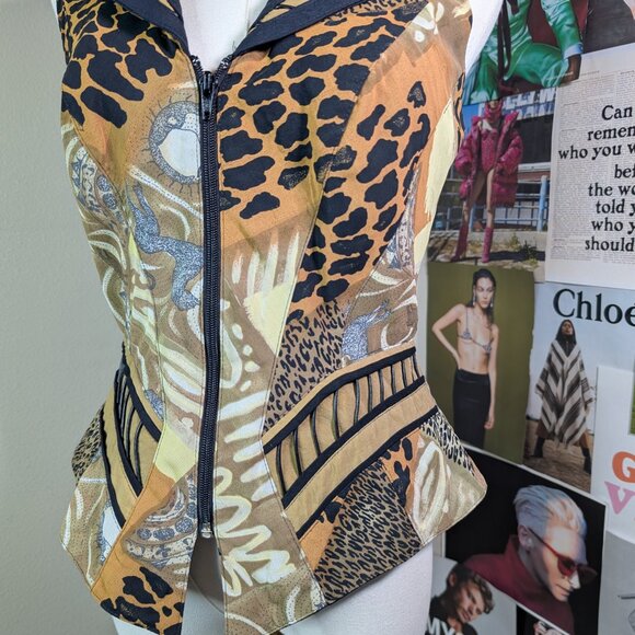 Cache Vintage Vest - Picture 2 of 8